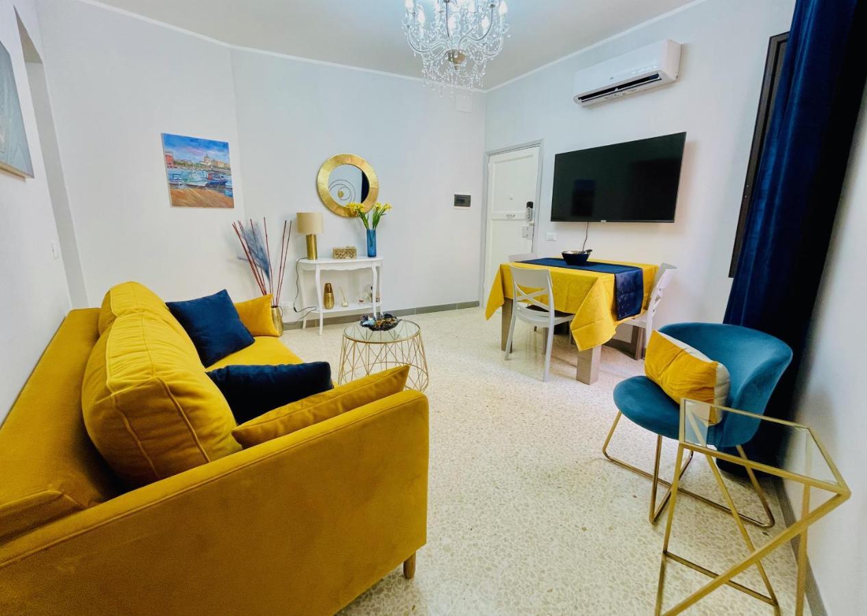 Trapani Centro Storico Apartment, Great Central Location! All New Furniture And Appliances! Exterior photo